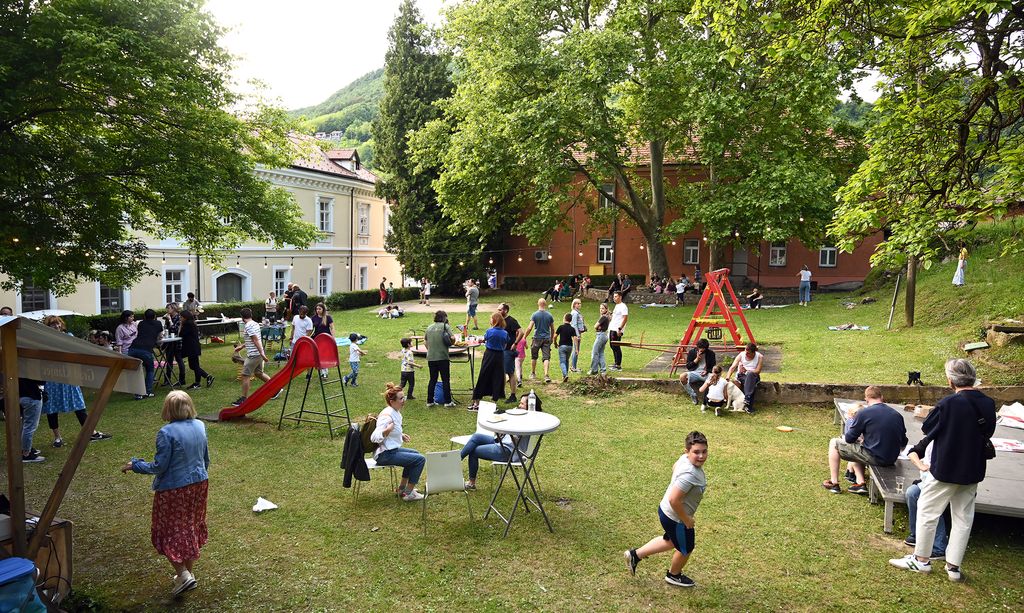 Lutkarska predstava i prvi klanječki buvljak!
